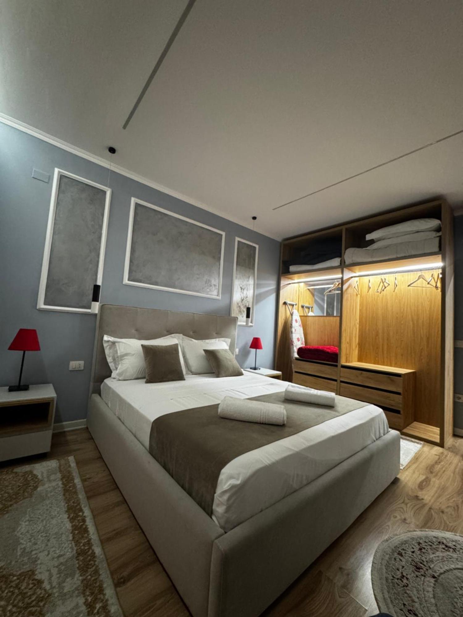 Sky & Sea View Luxury Apartments Dıraç Dış mekan fotoğraf